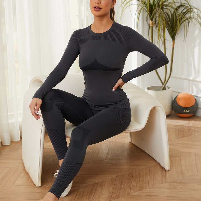 Women Seamless Thermal Underwear Set, Long Johns Warm Base Layer Top & Bottom, Functional Winter Warm Clothes for Ski, Snow Sports & Cold Weather