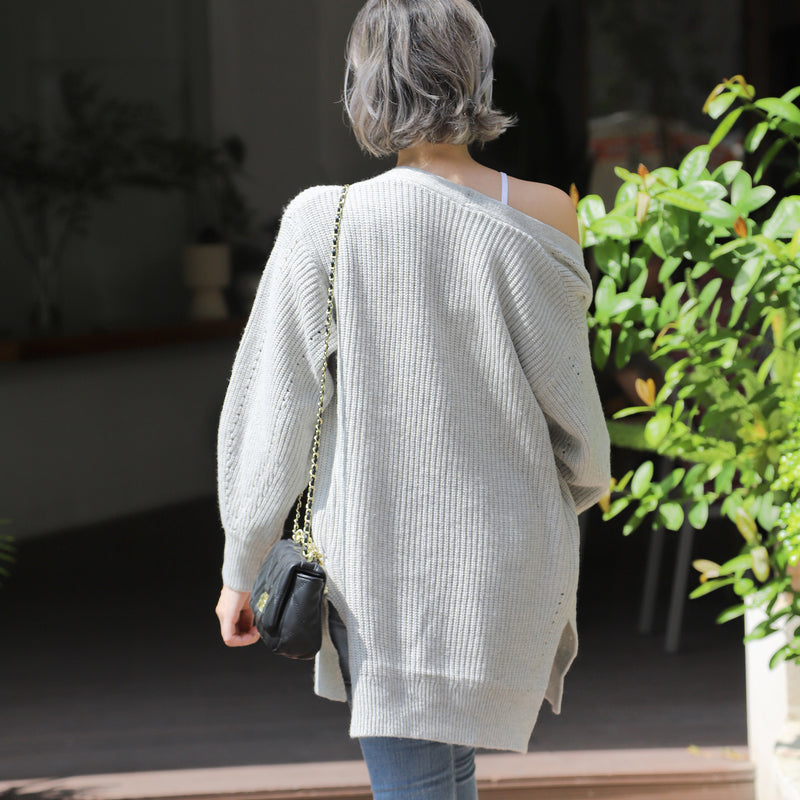 Women's Loose Knitted Cardigan Long Sleeve V-Neck Button Front Solid Color Sweater